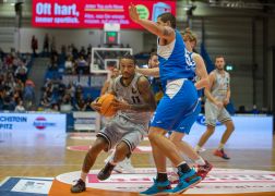 Jena Paderborn 23102021 00024